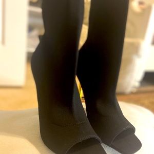 Miss Lola Sock Hell size 7.5